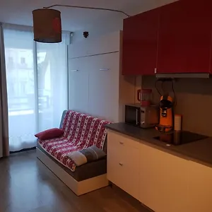 https://studio-cauterets-65110-4.midi-pyreneeshotels.com